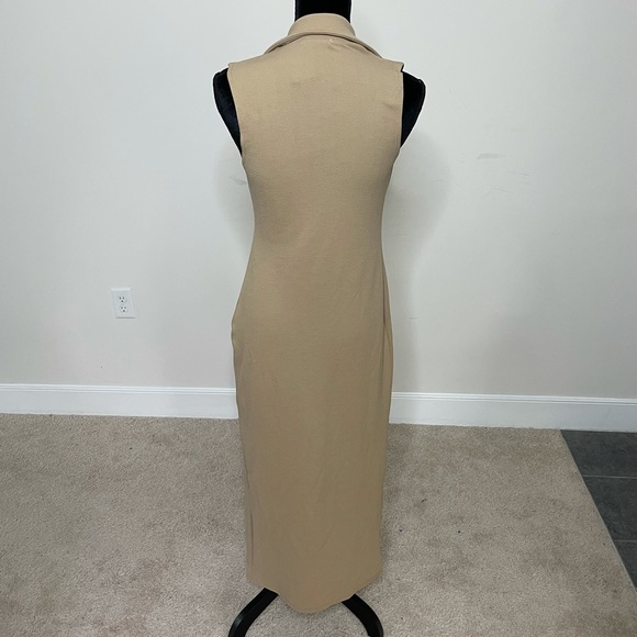 Boohoo Night Beige Long Vest W/ Lapels - Picture 2 of 4